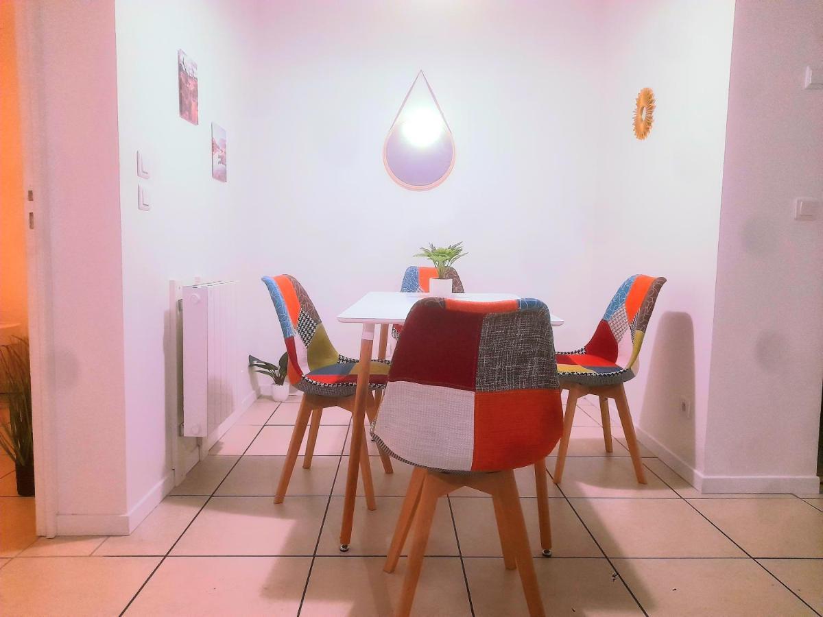 Le Fjord - Appartement Confort, Rez-De-Chaussee, Scandinave, Parking Gratuit Bourges Esterno foto